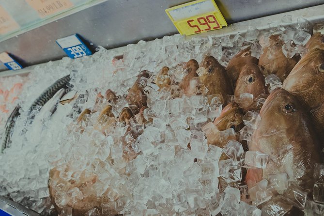 Under the Surface of Montreals Chinatown: Guided Food Walking Tour - Meeting and End Points