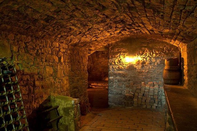 Underground City of the Dead Tour - Meeting and Pickup