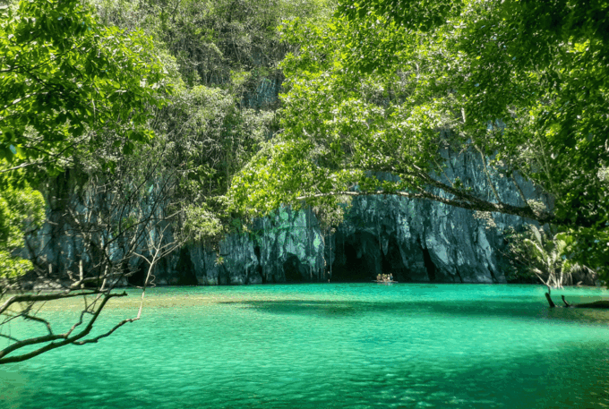 UNDERGROUND RIVER + EL NIDO + CORON: 5D4N - Tour Guide and Inclusions
