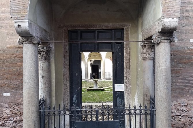 Underground Rome Tour: St. Clement and Celian Houses - Key Points