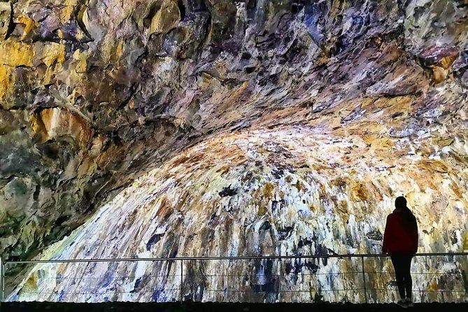 UNDERGROUND TOUR (Full Day Private Tour) - Christmas Cave and Lava Tube