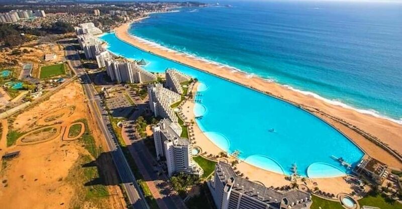 Undurraga + Isla Negra + San Afonso Del Mar ----- Full Day - Pickup in Santiago