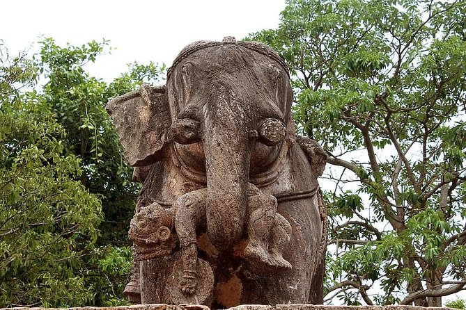 UNESCOs Konark - The Famous Sun Temple at the Bay of Bengal - Bhubaneswar Hotel Pickup and Logistics
