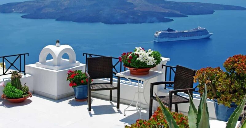 Unforgetable 4h Tour in Santorini With Guide - Pickup and Drop-off Information