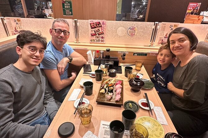 Unforgettable 3-Day Tour in Tokyo, Kyoto, Osaka, Hakone - Visiting Osaka