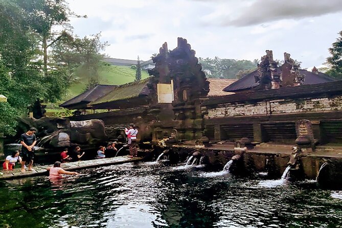 Unforgettable Batur Volcano Hiking & Tirta Empul Temple - Booking and Cancellation Policy