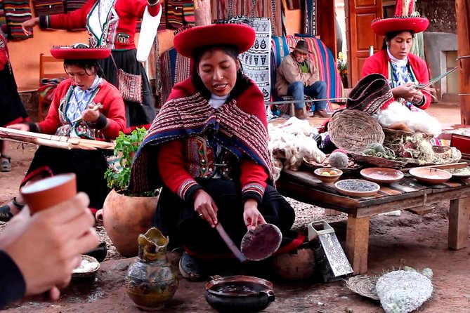 Unforgettable Experience in the Sacred Valley of the Incas, Cusco, Peru - Tasting Peruvian Cuisine and Drinks