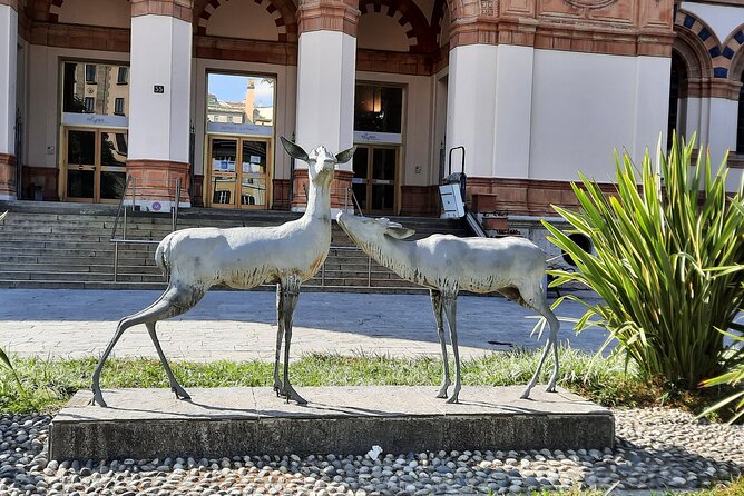 Unicorn Catcher Quest Experience in Fantastic Milan - Exploring Milans Landmarks