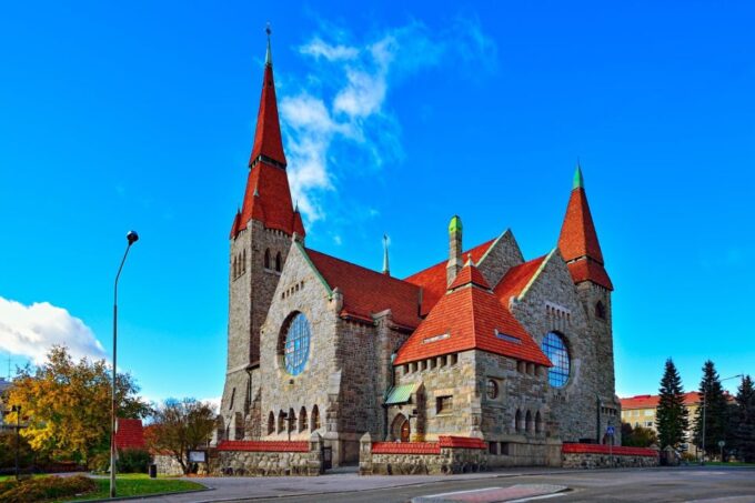 Unique Corners of Tampere - Walking Tour - Panoramic City Views