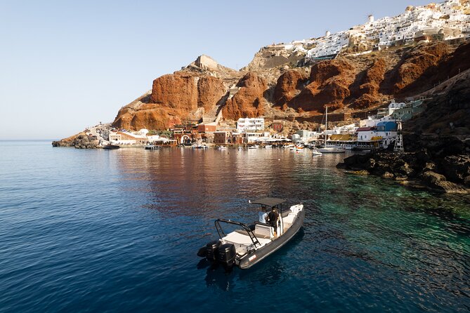 Unique Half-Day Private Motor Boat Cruise in Santorini - Admiring the Santorini Caldera