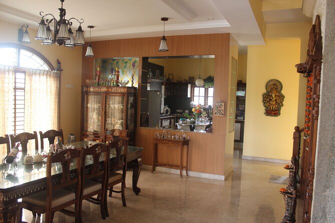 Unique In-Home Dining Experience in Mysore With a Local - Connecting With Local Culture
