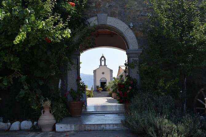 Unique Minoan Crete: Zeus Cave, Winery Visit, Knossos Palace - Highlights of the Experience