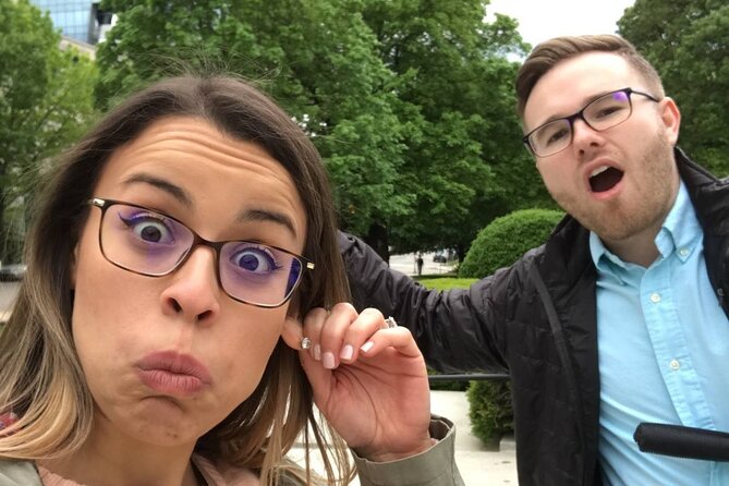 Unique Scavenger Hunt Experience in Cleveland by Zombie Scavengers - Exploring Clevelands Landmarks and Solving Challenges