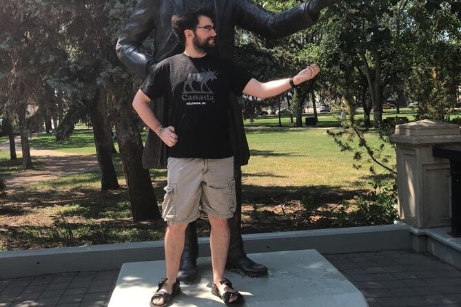 Unique Scavenger Hunt Experience in Tampa by Crazy Dash - Solving Clues and Challenges