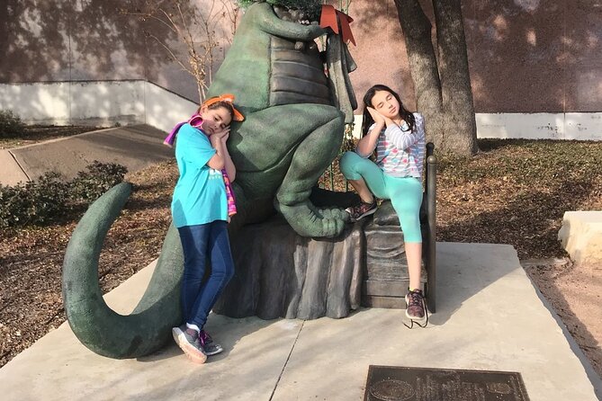 Unique Scavenger Hunt in Little Rock by Crazy Dash - Meeting and Pickup Information