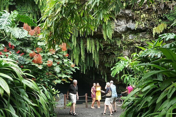 Unique Tahiti Tour - personalised, small group west coast tour - Key Points