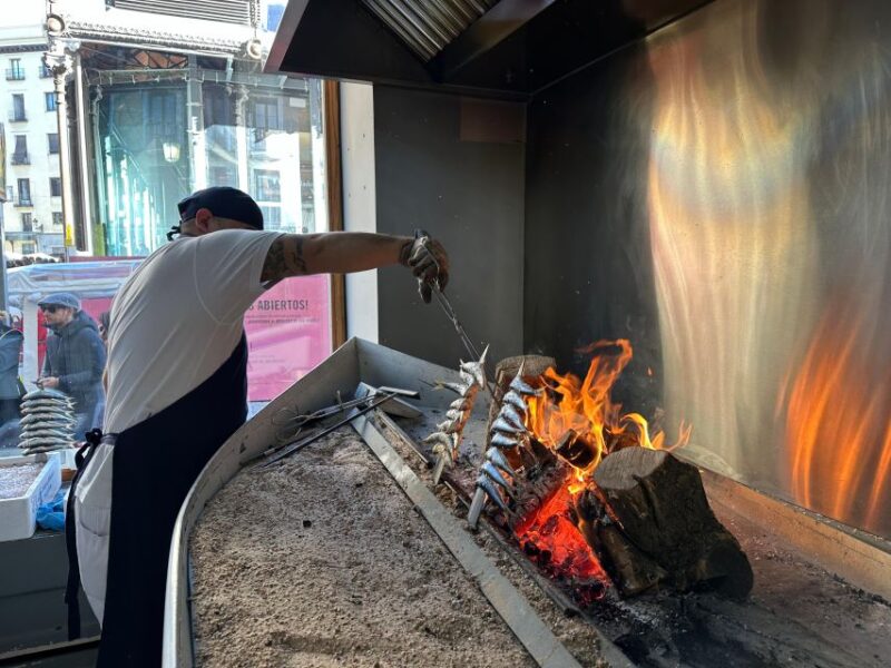 Unique Traditional Cooking Class of Sardines in Madrid - Sardine Cooking and Fish Selling
