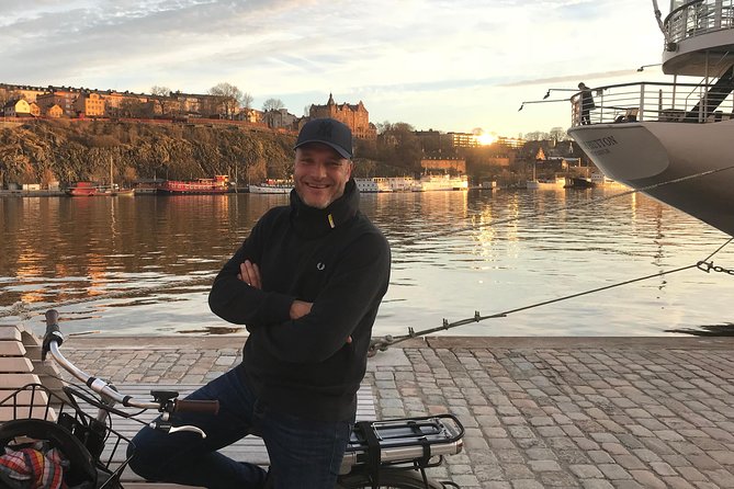 Unique Walking Tour Stockholm - Tour Logistics