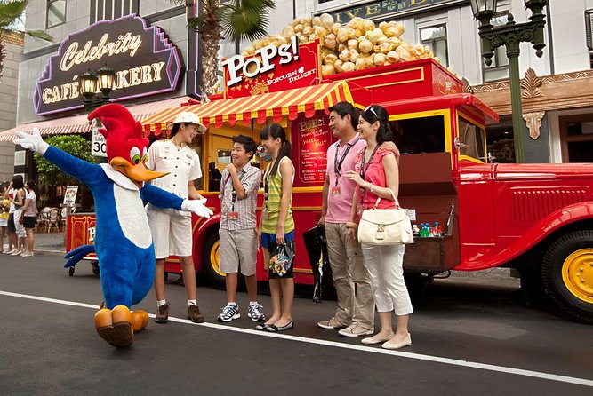 Universal Studios Singapore Admission Ticket With Transfer - Park Facilities and Amenities