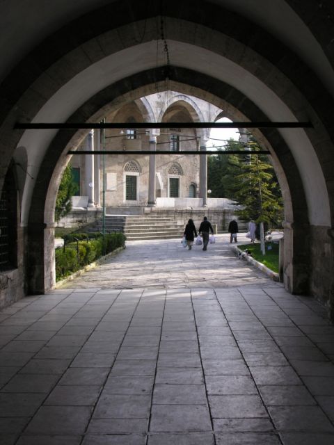 University to Findikzade & Samatya Full-Day With Lunch - Historical Sites