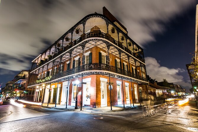 Unsolved Mysteries of New Orleans - Haunting at St. Louis Cathedral