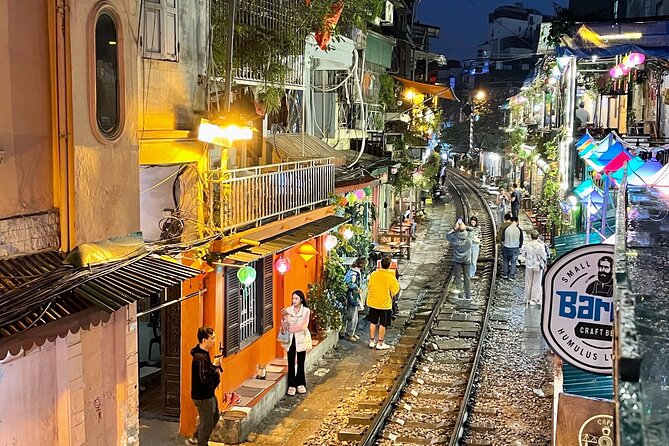 Unstoppable Gourmet Gastronomic Tour - English-Speaking Guide