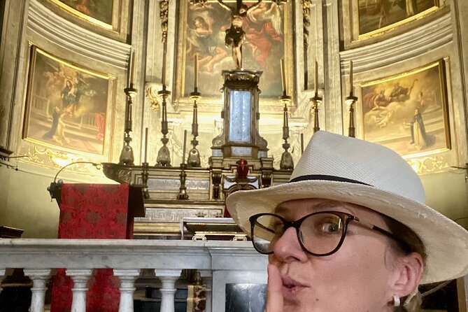 Unusual Private Walking Tour of Old Nice With Certified Guide - Meeting Point and Transportation