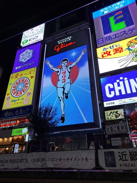 Unveiling Osaka Dotonbori a Foodie Friendly Tour With Guide - Discovering Shinsaibashis Shopping Delights