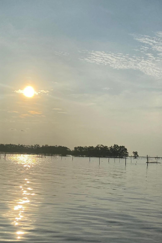UNVEILING TAM GIANG LAGOONS ENCHANTING SUNSET - Local Cuisine Onboard