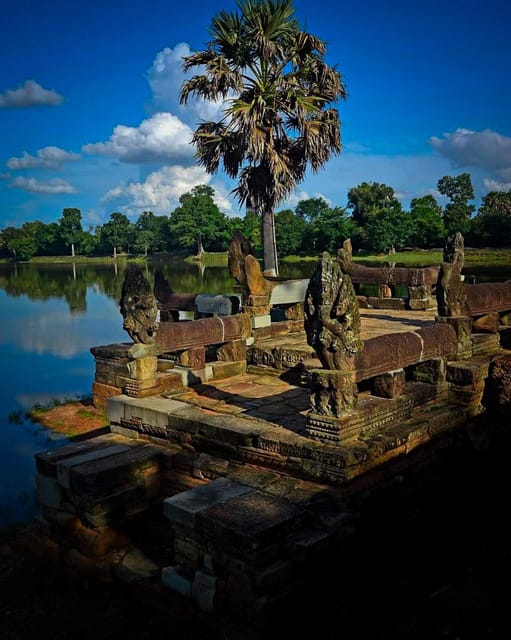 Unveiling the Magic of Angkor 2-Day With Sunrise and Sunset - Day 1: Exploring the Former Capital