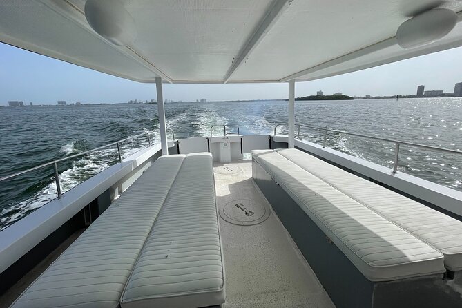 Up to 34PAX Bachelorette Party Boat & Yacht Rent Miami - Reviews and Ratings