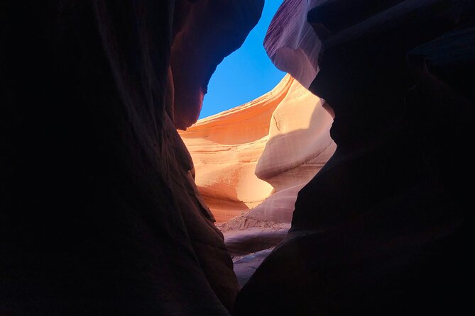 Upper and Lower Antelope Canyon With Horseshoe Bend Hiking Tour - Tour Overview
