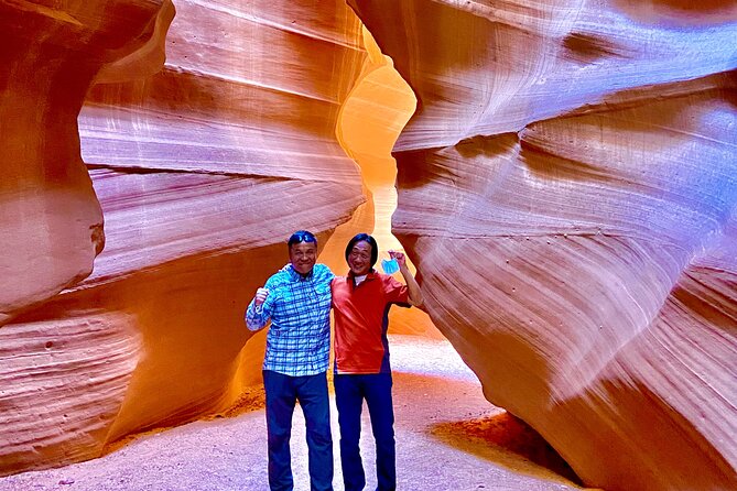 Upper Antelope Canyon Admission Ticket (Tse Bighanilini) - Accessibility and Guided Tours
