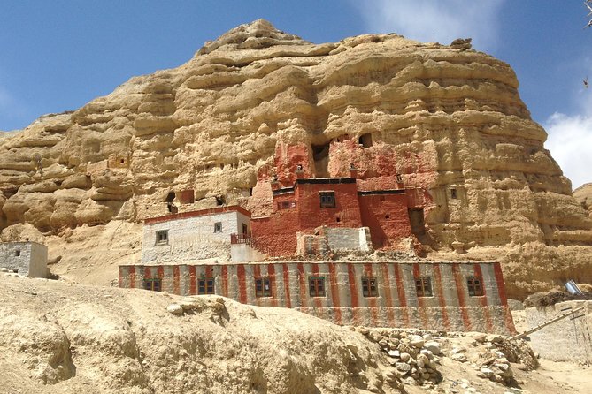Upper Mustang Classic Trek With Local Guide - Trekking in the Himalayas