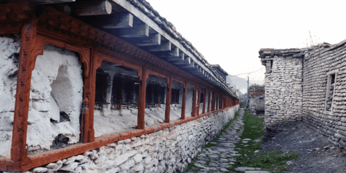 Upper Mustang Jeep Tour - Capturing Stunning Vistas