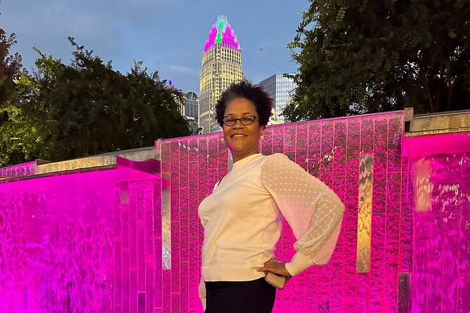 UPTOWN FUNK: 1 Hour Guided City Walking Tour in Charlotte - Tour Accessibility
