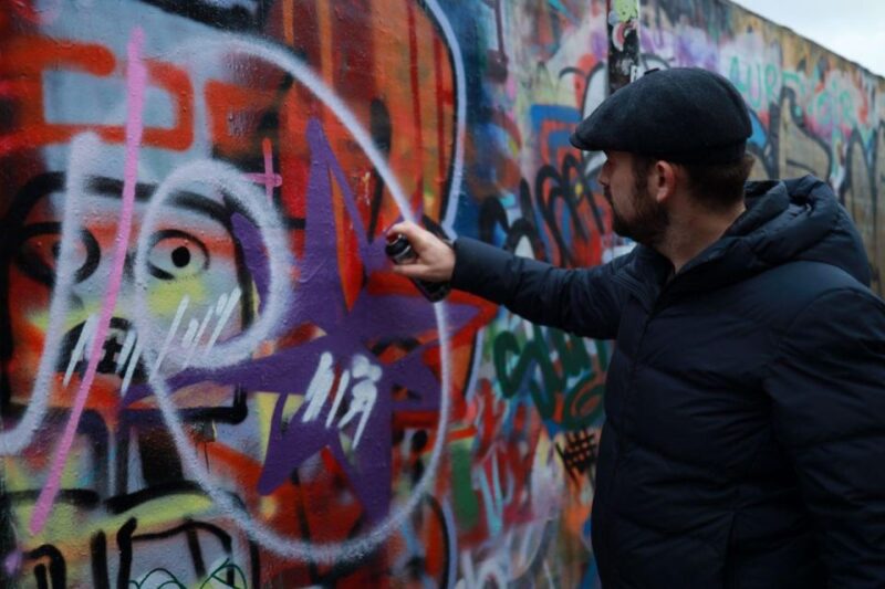 Urban Canvas: Exploring Shoreditchs Vibrant Street Art - Spray Painting Session