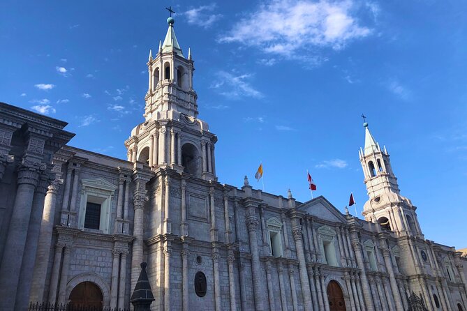 Urban Wonders in Arequipa: City Tour and Monastery - Exploring the Monastery of Santa Catalina