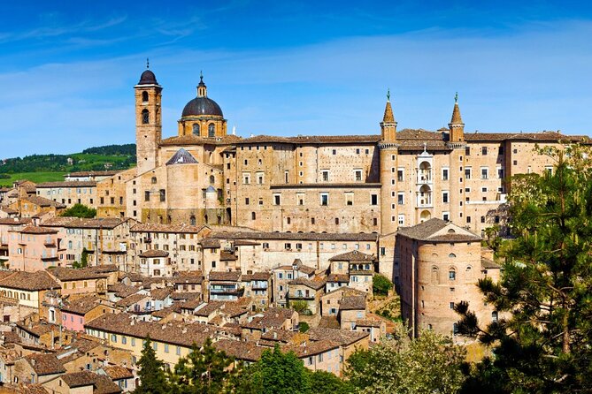 Urbino Private Walking Tour - Visiting Raffaellos Birthplace