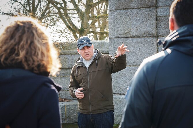 US DDAY Sites Full Day Tour 2nd Departure From Bayeux - Small Group Experience