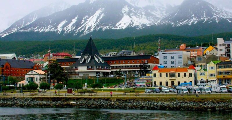 Ushuaia: Double-Decker Sightseeing Tour - Itinerary Details