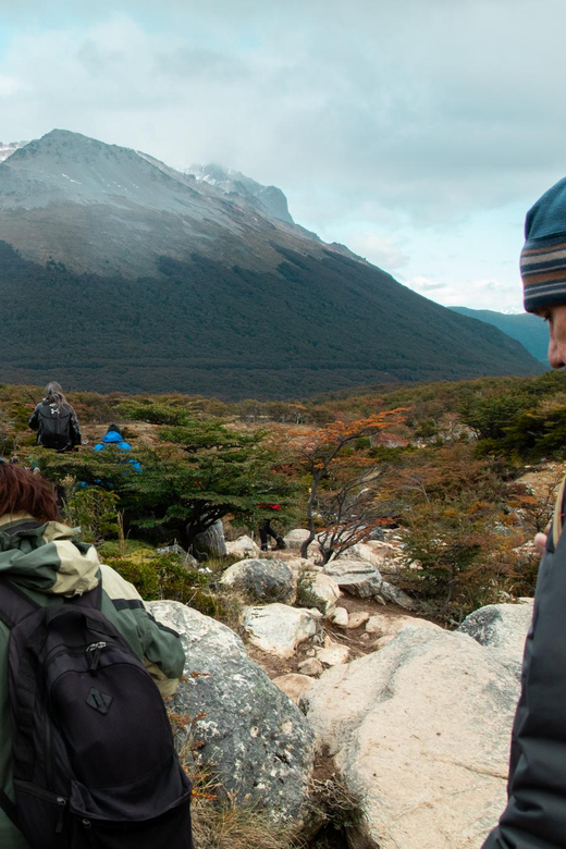 Ushuaia: Emerald Lagoon Guided Trek With Box Lunch - Tour Overview