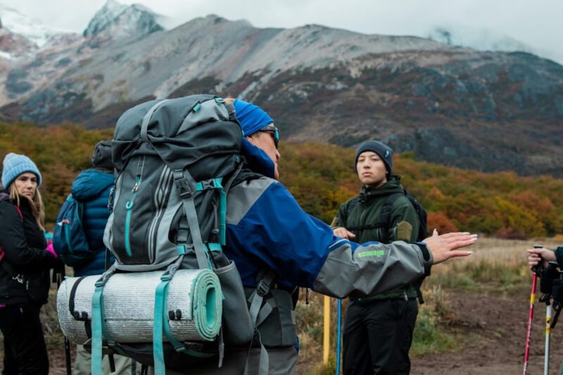 Ushuaia: Emerald Lagoon Guided Trek With Box Lunch - Languages and Guide