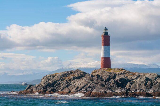 Ushuaia Exploration: 4-Day Adventure at the End of the World - Exploring Tierra Del Fuego