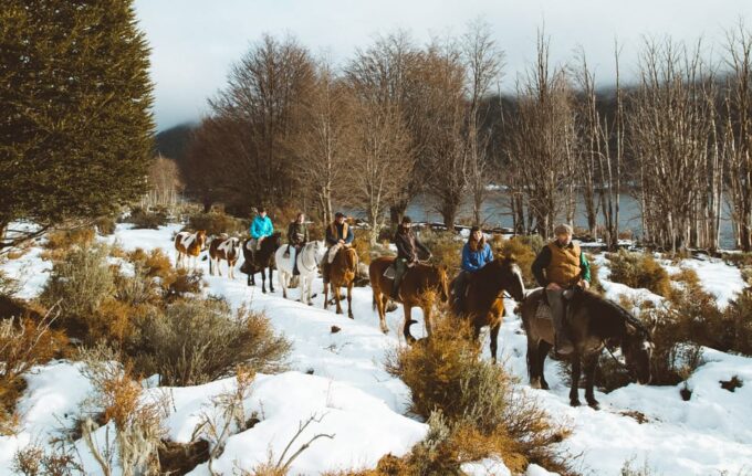 Ushuaia: Full-Day Off-Roading and Horseback Riding Lake Tour - Off-Road Adventure Towards the Andes