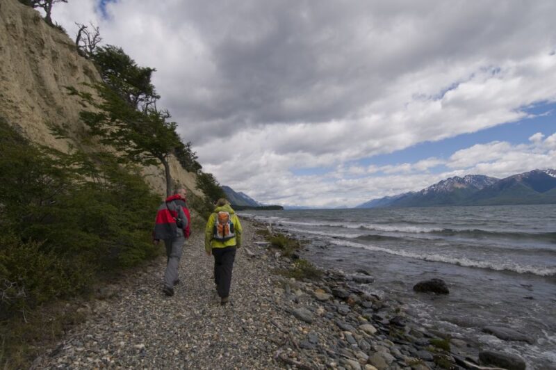 Ushuaia: Off-Road 4X4 Lakes Tour - Key Points