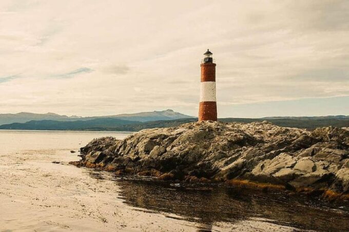 Ushuaia: Sailing Beagle Channel to the Penguin Colony - Hotel Transfers