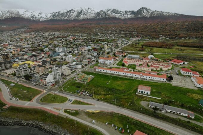Ushuaia Scenic Flight | 7 Minutes - Price and Duration