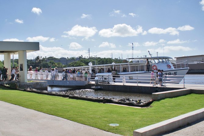USS Arizona Memorial Deluxe Multimedia & VR Tour - National Park Service Archives