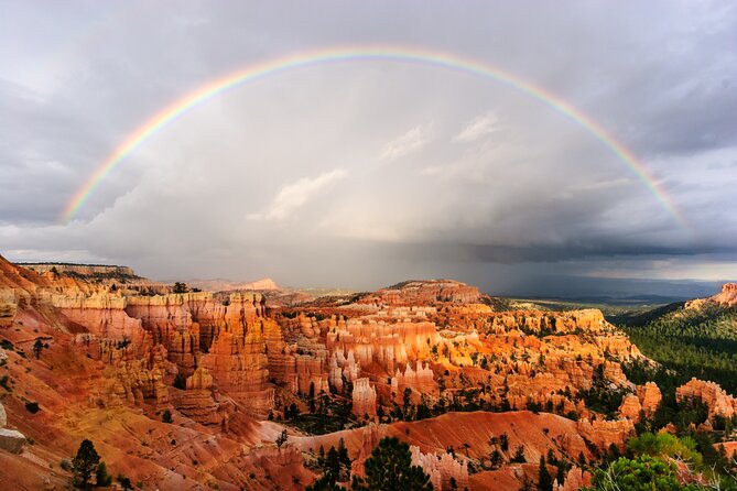 Utah Mighty 5 National Parks & Antelope Canyon 6 Day Tour - Itinerary Day 1: Salt Lake City